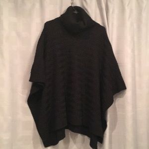 Brand new chevron pattern poncho - Never Worn